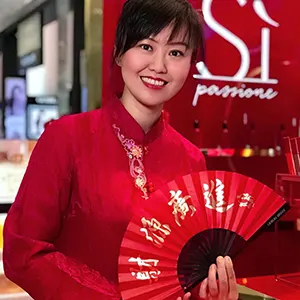 Chinese Fan Calligraphy - Event Services Singapore.