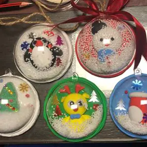 Christmas Snow Globe Workshop - DIY Workshop - Traditional Arts Workshop - Craft-Workshops - Handicraft - Virtual Workshop - Event Services Singapore