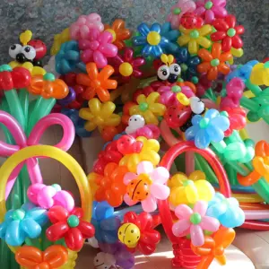 Balloon Sculpting Artist - Pre-Event Activities - Kids Activities - Children Party - Event Services Singapore